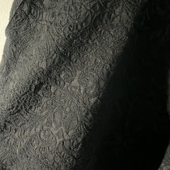 Black lace shorts - Picture 5 of 5